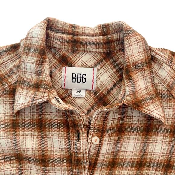 BDG Urban Outfitters Button Down Small Brown Fringe - Picture 8 of 14